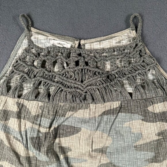 Maurices Womens L Camouflage Halter Top With Crochet Detail Lightweight Blend - Picture 2 of 7